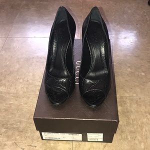 Guccissima Blk Peep toe logo embossed sz 37
